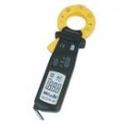 符合IEC1010-1和IEC1010-2-032國際標(biāo)準(zhǔn);雙重絕緣、600V CAT Ⅲ 、污染等級2;鉗頭口徑：Ф31mm;自動量:2mA/20mA/60A,精 度：±2.0%

