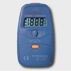 分 辨 率：1℃,1℉;攝 氏 度：-50～-40℃±6℃，-39～-20℃±5℃;-19～0℃±3℃，0～500℃±0.75%;501～750℃±1%
華 氏 度:：-58～-4℉±7℉，-3～-32℉±4℉;32～932℉±2℉，933～1382℉±1℉.

