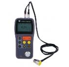 TT300超聲波測(cè)厚儀，采用超聲波測(cè)量原理，適用于能使超聲波以一恒定速度在其內(nèi)部傳播,并能從其背面得到反射的各種材料厚度的測(cè)量。測(cè)量范圍： 0.75mm～300.0mm;顯示分辨率:0.1/0.01mm（可選）
