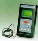 主要有振動(dòng)測(cè)量、時(shí)域波形顯示，功率譜分析、故障自動(dòng)分析四大功能; 測(cè)量參數(shù):位移、速度、加速度信號(hào)的有效值、單峰值和峰峰值共九個(gè)參數(shù).測(cè)量范圍:位移：0.03-30mm 速度：0.03-1000mm/s 加速度：0.03-1000m/s2 . 
