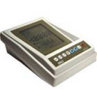 6173R酸堿度測試儀為大學(xué)實驗室及科研單位特殊設(shè)計的超大屏幕的酸堿度測試儀, 也可測氧化還原反應(yīng), 測量的同時可顯示溫度值。有RS-232通訊接口。