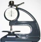 CH系列測(cè)厚儀：它可分為A，B，C，S等型號(hào)及手式，臺(tái)式等各種規(guī)格.A型是測(cè)量硫化橡膠和塑料制品的厚度；B型是測(cè)量乳膠的厚度；S型可用于塑料厚度的測(cè)量；C型多頭測(cè)厚儀用于電線電纜等特殊規(guī)格橡塑材料厚度的測(cè)量。
