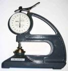 CH系列測(cè)厚儀：它可分為A，B，C，S等型號(hào)及手式，臺(tái)式等各種規(guī)格.A型是測(cè)量硫化橡膠和塑料制品的厚度；B型是測(cè)量乳膠的厚度；S型可用于塑料厚度的測(cè)量；C型多頭測(cè)厚儀用于電線電纜等特殊規(guī)格橡塑材料厚度的測(cè)量。
