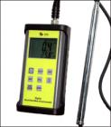 TPI -575  轉(zhuǎn)輪/熱線式兩用風(fēng)速儀,雙數(shù)字LCD.測量：風(fēng)速：m/s，Km/h，ft/min，Knots，mile/s.溫度：℃，℉.量程：熱線風(fēng)速：0.2~20m/s.傳感器：玻璃珠熱敏電阻.轉(zhuǎn)輪風(fēng)速:0.4~25m/s.傳感器：低阻力滾珠軸承風(fēng)扇.溫度：-20~80℃
