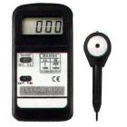 TN-2340 紫外線強(qiáng)度計(jì) . 13mm LCD,3 1/2數(shù)字，最大顯示1999.2個量程.Lo：1999uW/cm2 ×1 uW/cm2/Hi：19990uW/cm2 ×10 uW/cm2 （1000 uW/cm2= 1mW/cm2）.精確度:±(4%FS+2dgt) FS：滿量程

 

 