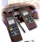 AZ-8721  溫濕度計.最大最小讀值數(shù)據(jù)記錄鎖定功能、自動關(guān)機、低電壓指示,RS232信號輸出.量程范圍,濕度:0%~100% R.H./溫度:-20℃~+50℃ ,分辯率:0.1%，0.1℃/0.1℉.準確度,濕度:±2%/溫度:±0.5℃
 

