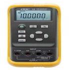 VICTOR15  過程儀表校驗(yàn)儀, 6位LCD顯示，通過切換鍵分別顯示測(cè)量和輸出信號(hào)的類型，單位和數(shù)值，面板自動(dòng)校準(zhǔn)，電池高于6.8V時(shí)，20mA最大負(fù)載1KΩ；電池在5.8V～6.8V之間，20mA最大負(fù)載700Ω,供電電源范圍：5～25VDC,溫度系數(shù)：±0.005% 量程 / ℃（5℃～28℃、18℃～40℃）。 