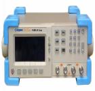 AT820  LCR數(shù)字電橋,測(cè)試參數(shù)：L-Q,C-D,R-Q,Z-Q,Automatic 測(cè)試頻率：100Hz, 120Hz, 1kHz 基本準(zhǔn)確度：0.25% 測(cè)試電平：0.3Vrms（0.1V至2.0V之間20個(gè)電平在訂貨時(shí)預(yù)置一種） 測(cè)試速度：2.5次/秒 
