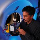 Fluke 190 系列醫(yī)療示波表  雙輸入通道 - 100 或 200 MHz 帶寬   每通道高達(dá)2.5 GS/s 的實(shí)時(shí)采樣率  在示波記錄模式下每通道27,500 點(diǎn)的記錄長(zhǎng)度  100個(gè)屏幕的自動(dòng)捕獲和回放 X射線、MRI、核醫(yī)療學(xué)和超聲波。 
