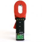 ETCR2000C(多功能型)  鉗形接地電阻測試儀 在測量有回路的接地系統(tǒng)時，不需斷開接地引下線，不需輔助電極，除能測接地電阻外,還能測量接地系統(tǒng)的泄漏電流和中性線電流。電阻量限: 0.01-1000(Ω)  量限: 0-20（A）


