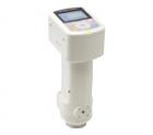 CM-700d/600d：結(jié)構(gòu)緊湊、輕巧便攜的分光測(cè)色計(jì)，配有無線藍(lán)牙通訊功能及彩色LCD顯示，給您提供完美的簡(jiǎn)便及可操作性！

在汽車內(nèi)飾，家居應(yīng)用，移動(dòng)電話，紡織制造等各行業(yè)中，為了更好地區(qū)別產(chǎn)品類別，各種豐富的新色彩不斷增加到實(shí)際應(yīng)用中來。在食品行業(yè)中，色彩管理的重要性也被日益重視。在這樣的環(huán)境條件下，色彩測(cè)量?jī)x器的應(yīng)用在各行各業(yè)的研發(fā)或品控部門、生產(chǎn)線上都不斷擴(kuò)大，與此同時(shí)，這類儀器也漸漸地在產(chǎn)品制造商和材料供應(yīng)商之間廣泛流傳。


