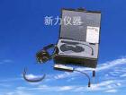  207—V型泄漏電子聽診器是通過高靈敏度麥克風(fēng)，采用柔韌的軟管在十分復(fù)雜的設(shè)備結(jié)構(gòu)情況下，其探頭可以達(dá)到檢測部位，調(diào)節(jié)放大開關(guān)，找到泄漏氣、油的部位，如按上金屬探針，可深入水或油里面聽測振動(dòng)聲音。 