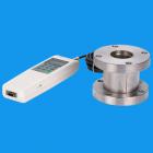 功 能：
HF法蘭式系列推拉力計(jì)是一種高精度小型便攜式拉力、壓力測(cè)試儀器。廣泛應(yīng)用于高低壓電器、電子、五金制鎖、汽車配件、打火機(jī)及點(diǎn)火裝置、制筆、輕工、建筑、漁具、紡織、化工、機(jī)械、IT等行業(yè)和科研機(jī)構(gòu)作拉壓負(fù)荷、插拔力測(cè)試、破壞性試驗(yàn)等，是數(shù)字型的新一代拉壓力測(cè)試儀器。
