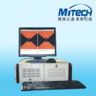 渦流探傷儀常用于軍工\航空\(chéng)鐵路\工礦企業(yè)野外或現(xiàn)場(chǎng)使用,是具有多功能、實(shí)用性強(qiáng)、高性能/價(jià)格比特點(diǎn)的儀器，集多年制造渦流檢測(cè)儀之經(jīng)驗(yàn)，滿足各類用戶的需要。可廣泛應(yīng)用于各類有色金屬、黑色金屬管、棒、線、絲、型材的在線、離線探傷。對(duì)金屬管、棒、線、絲、型材的缺陷，如表面裂紋、暗縫、夾渣和開(kāi)口裂紋等缺陷均具有較高的檢測(cè)靈敏度。
采用Windows中文操作界面，模塊化方式操作，提供多種顯示模式供選擇，且應(yīng)用全數(shù)字化設(shè)計(jì)技術(shù)，改變產(chǎn)品生產(chǎn)規(guī)格時(shí)無(wú)需重新調(diào)整儀器，實(shí)現(xiàn)傻瓜型操作。
