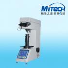 詳細(xì)信息
HVS-10Z自動(dòng)轉(zhuǎn)塔數(shù)顯維氏硬度計(jì)采用大示屏LCD顯示，菜單式結(jié)構(gòu)，選擇硬度標(biāo)尺HV或HK，硬度值相互轉(zhuǎn)換，物鏡/壓頭自動(dòng)切換，測(cè)試結(jié)果和數(shù)據(jù)處理自動(dòng)儲(chǔ)存，也可通過(guò)打印機(jī)輸出，RS-232接口與計(jì)算機(jī)連網(wǎng)。
