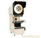 用途 

JT12系列數(shù)字式測量投影儀是光、機(jī)、電、算一體化的精密測量儀器，廣泛地應(yīng)用于機(jī)械制造業(yè)、儀器儀表業(yè)、鐘表行業(yè)和電子工業(yè)等有關(guān)廠礦的計量室和車間，能高效地檢測各種形狀復(fù)雜工件的輪廓和表面形狀。例如：樣板、沖壓件、凸輪、螺紋、齒輪、成形銑刀、絲攻等各種刀具、工具和零件。

